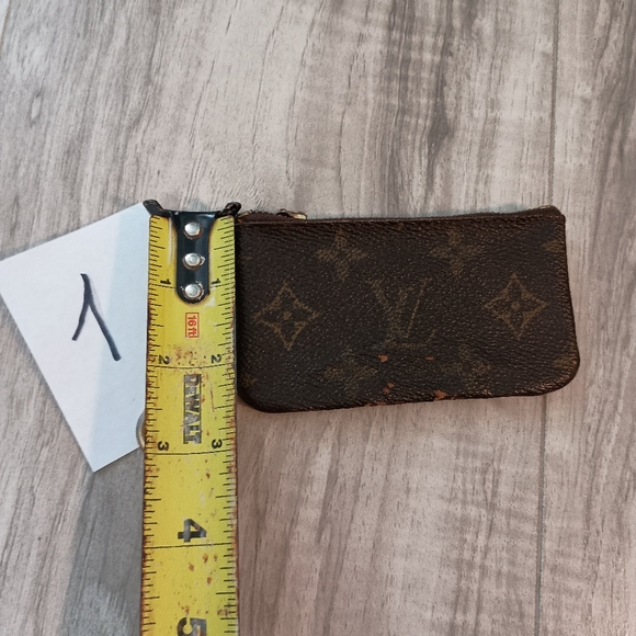 Louis Vuitton Monogram Pochette Cles Wallet Coin Purse/ Key Pouch - Picture 9 of 9